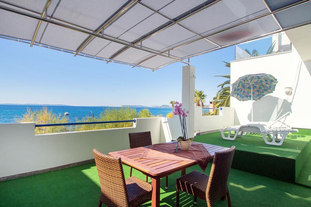 Beach Guesthouse Mediteran Podstrana Værelse billede